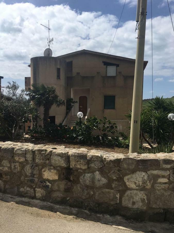 מלון ריאלמונטה L'Antica Stazione מראה חיצוני תמונה